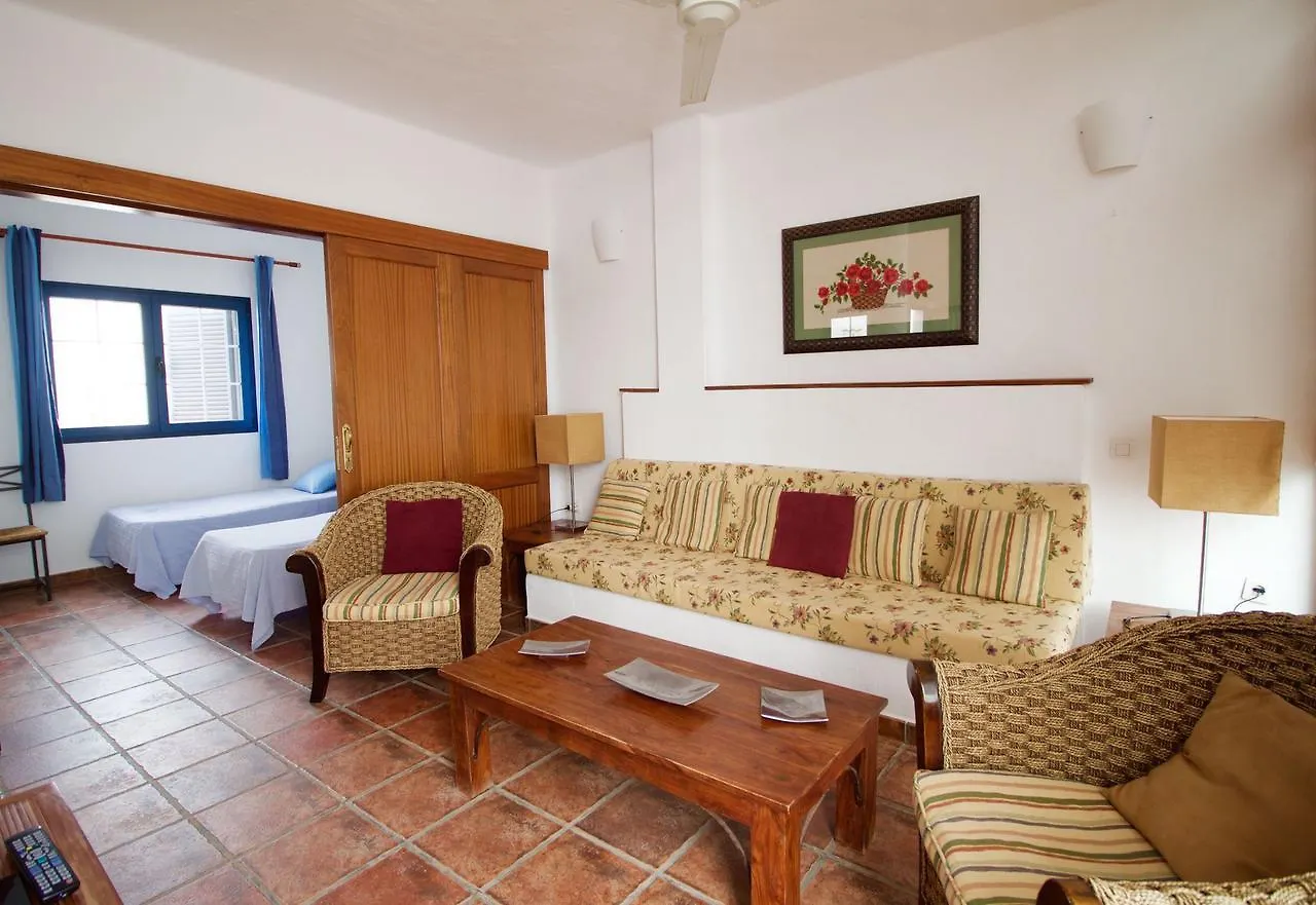 Apartamento La Graciosa casa patio y terraza Caleta de Sebo